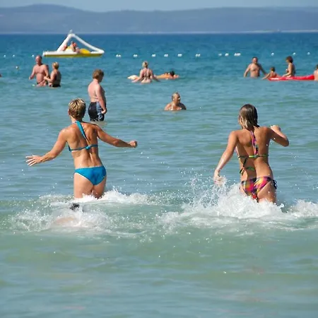 Parco vacanze Zaton Mobile *